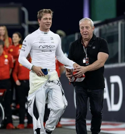 kamil-tika - Niech ta pajacerka sie wreszcie skonczy..
#f1