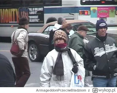 ArmageddonPrzeciwBladziom - https://www.youtube.com/watch?v=tdXOupfN3DE

Nowy Jork. S...