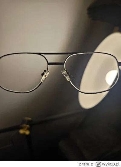 ipiter0 - Może ktoś ma pojęcie co robić?

Kupiłem w salonie optycznym okulary korekcy...