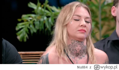 Null84 - @Null84: jeden z rozdziałów napisała też stylistka Weronika.