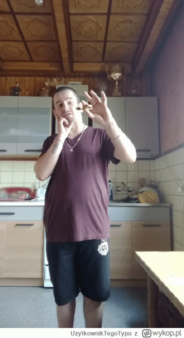 UzytkownikTegoTypu - @Czopelka: a umiesie zakresis jednym palcem?