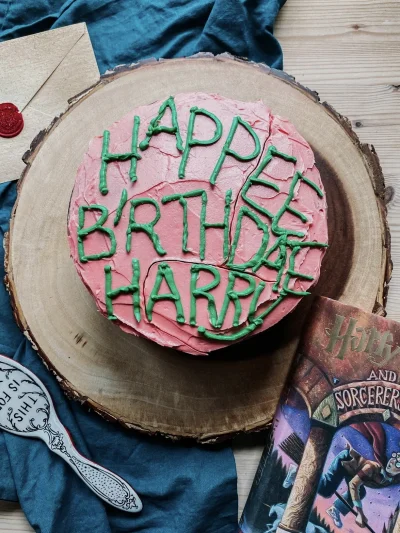 MioMiaMiu - Dzisiaj Harry kończy 43 lata, a J.K.Rowling 58 lat:) 

Happee Birthdae! :...