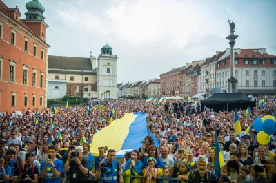 Ryneczek - Skoro te wszystkie młode ukraińskie chłopaki tak kochają swoją Ukrainę, to...