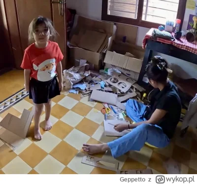 Geppetto - @wiesniakzdziuryzabitejdeskami: nawet nie spojrzała na alkona