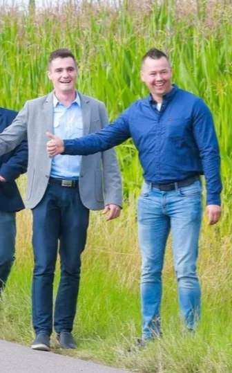 nervous_breakdown - A pamiętacie tych dwóch ananasów, którzy nagle odesłali kandydatk...