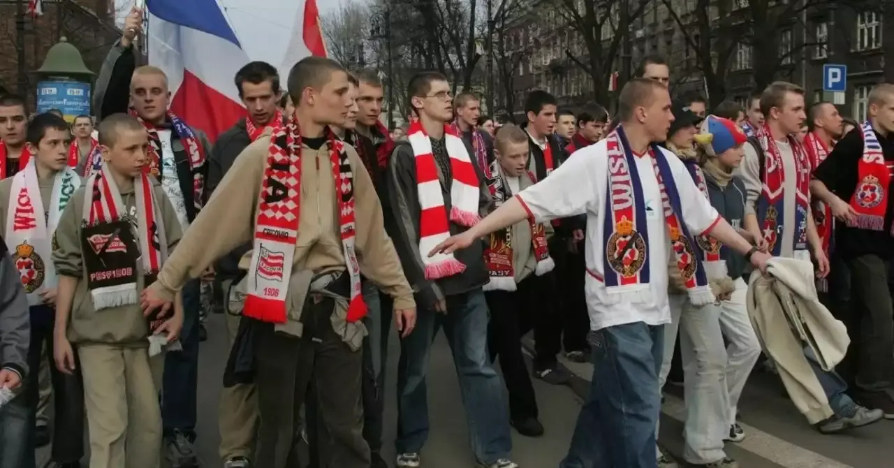 nieocenzurowany88 - Tymczasem kibice w Argentynie #papiez #2137