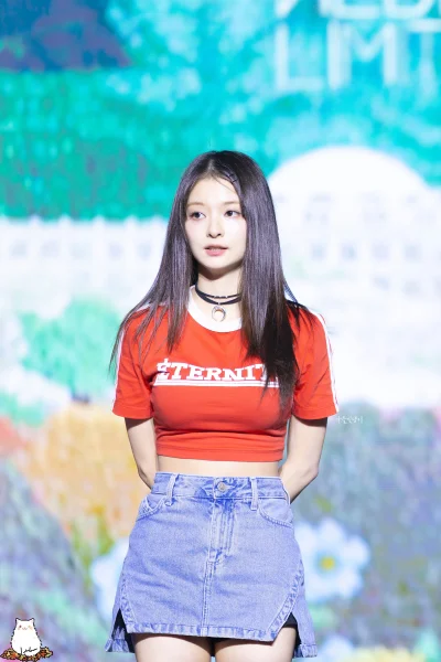 XKHYCCB2dX - #koreanka #nagyung #fromis9