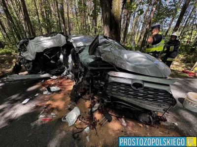 Essapierds2007 - Znowu toyota… Po pierwsze, co tam się stało a po drugie, cud że kier...