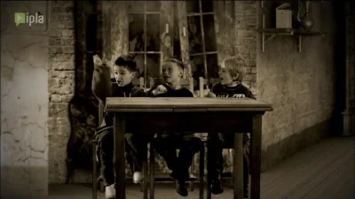 NauczonyRoboty - Świat według Kiepskich 335 Pan Gałganek
Marian Paździoch zaczyna rob...