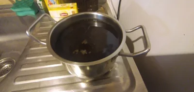 cinivo237 - Chuop se zrobił herbataż boży w garnku, bo nie mioł dzbanka, a mu się chc...