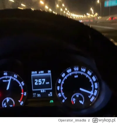 Operator_imadla - Jednak to Superb a nie Passat, dobrze daje.