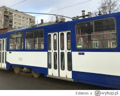 E.....n - Na każdym busie, tramwaju w rydze jest flaga ukraińska. Tu nikt nie chce ka...