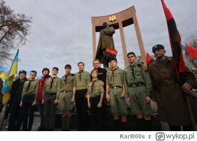 Karl000s - Nie rozumiem dlaczego polskie media zapraszają do rozmowy tego banderowski...