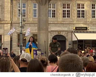 chemikorganik - Przychodzę na rynek wypić sojowe late w Starbucksie a trafiłem na ukr...