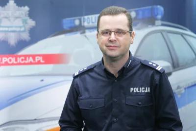 eldokaz1988 - Mój stary chodził z głównym rzecznik policji do liceum. Za każdym razem...