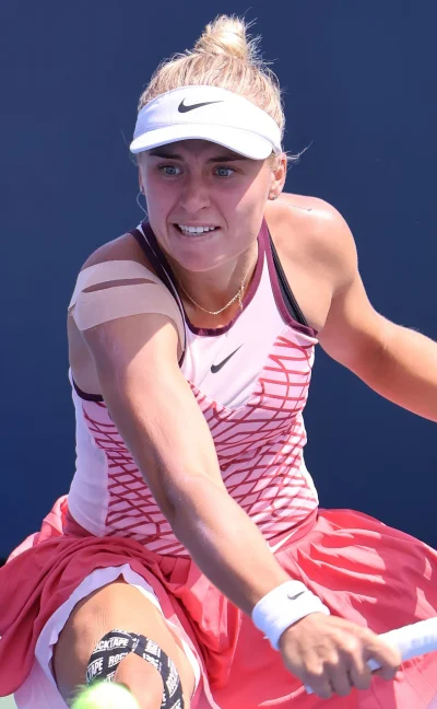 DynPydro - Niby StaroDupceva ale nawet nie wygląda 
#tenis #heheszki