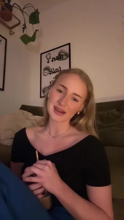 razdwatrzy55 - laska w sumie ma rację, każdy zwraca na wszystko uwagę i też zauwazyłe...