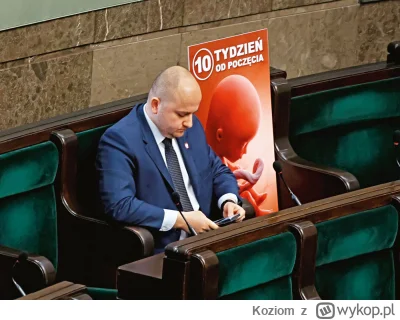 Koziom - @Hymenajos: Stary ktoś zrobił Ci zdjęcie jak pisałeś tego posta.