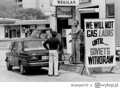 Kumpel19 - Właściciel stacji benzynowej odmawia zatankowania sowieckiej Łady z powodu...