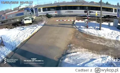 Cadfael - z komentarzy wnosząc typ nie oskrobał sobie szyb
#motoryzacja #kolej #beka...