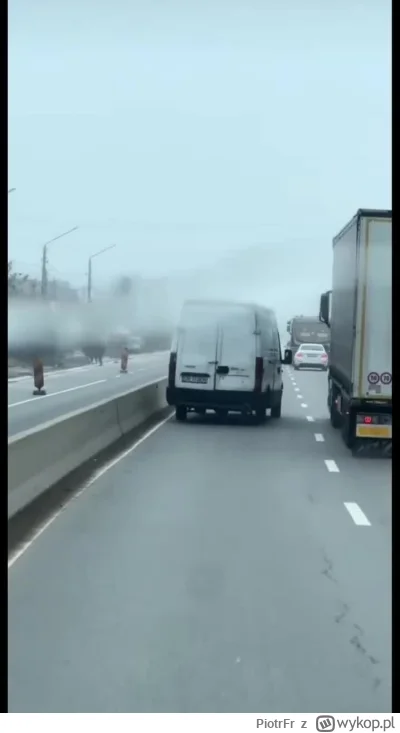 PiotrFr - I cyk, mandacik za drift 

#motoryzacja