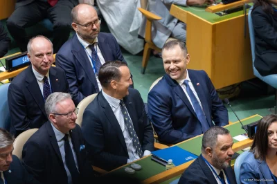 Tumurochir - Możemy się różnić, możemy się wyzywać, możemy się kłócić

Ale nie wolno ...