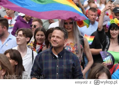 emyot2 - W alternatywnej rzeczywistości tak mogłaby wyglądać dzisiejsza defilada.

#d...