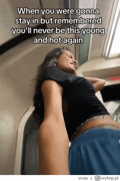Vedar - Ciekawy nowy trend na tiktoku, dziewczyny tańczą w metrze by ukazać że trzeba...