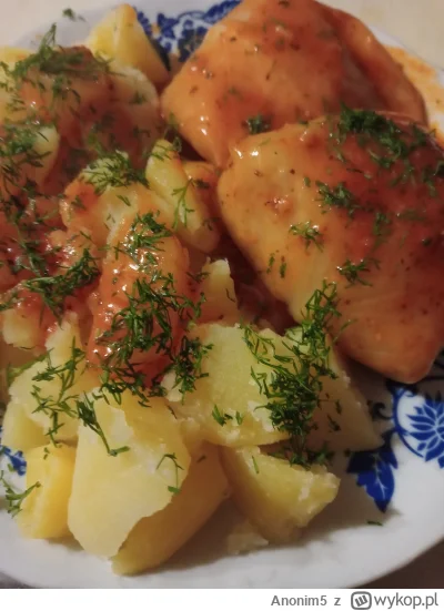 Anonim5 - #przegryw gołąbki chuopskie #jedzzwykopem #golabki