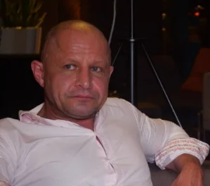 hooLGBTigan - Gangster z Łodzi, Ma... Maj... Majcias, tak? Tak, słyszałem o tym obrzy...