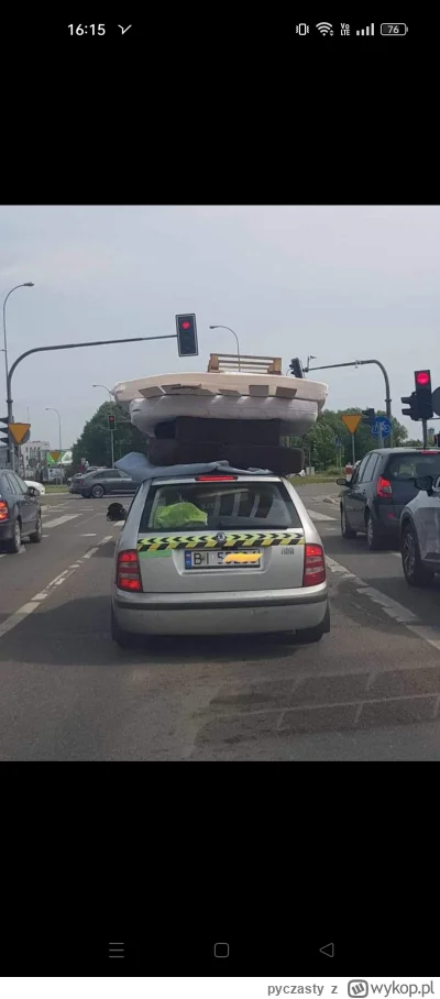 pyczasty - Weż tam któryś z was członków sekty śmietanolizów łukasza podeślij mu fotk...