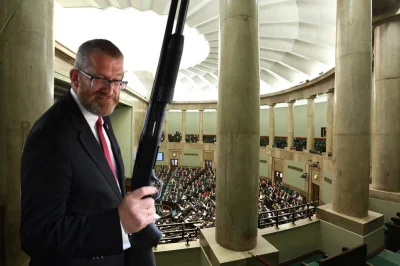 Neobychno - Powaga, niech ktoś tego szura zamknie, bo jestem w stanie sobie wyobrazić...