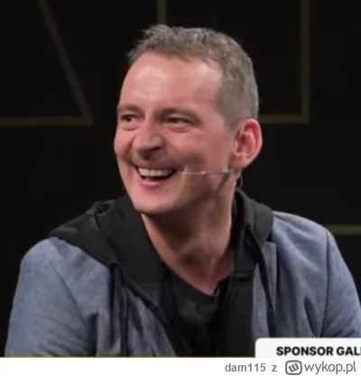 dam115 - R---------a mnie jak się zaczyna śmiać i nagle ma kamienną albo wystraszoną ...