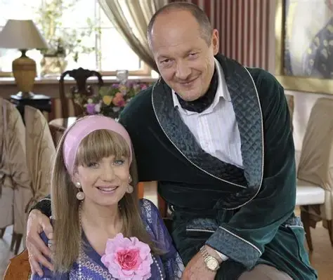 SzczurwKoronie - @Mirek224: Odwrotnie tak samo to działa. Ładne tępe Alutki mają męża...