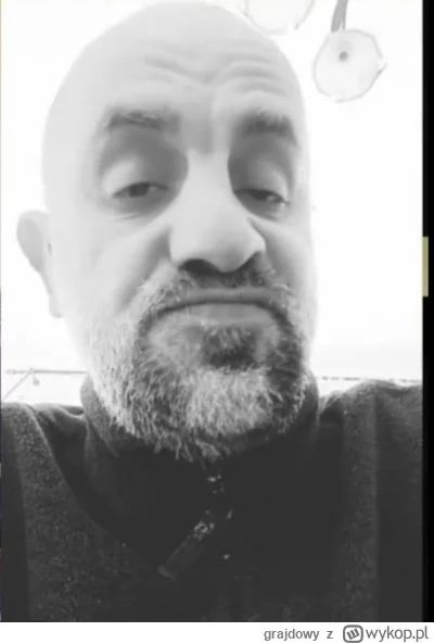 grajdowy - Policja stoi na straży porządku jo? 

Więc kazali mu posprzątać, proste

#...