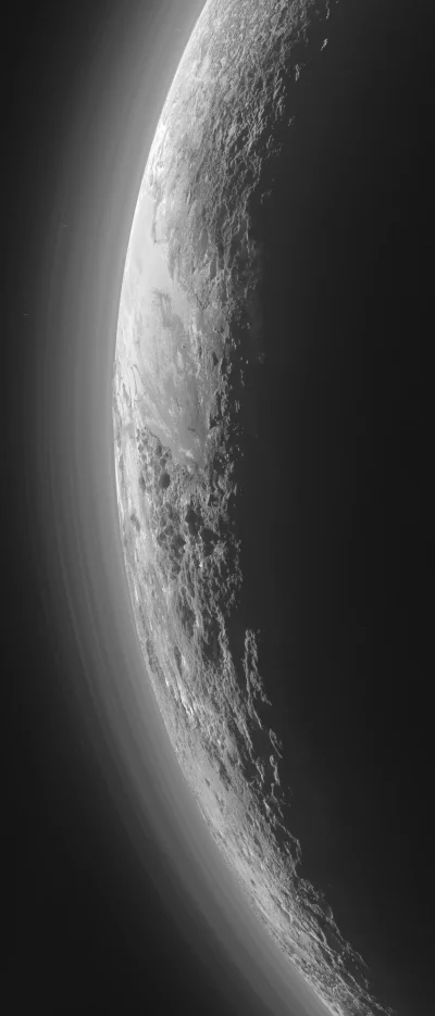cheeseandonion - Zbliżenie na Plutona z sondy kosmicznej New Horizons