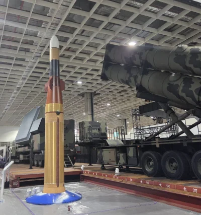 panDario - #wojna #wojsko #militaria #tajwan #chiny 
Tajwański producent broni, Narod...