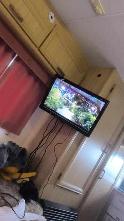 apacztengapalka - @wash-and-go ja dwa miesiące, żyje w przyczepie bo remontuje sobie ...