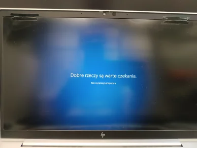 pablo4096 - #windows 
W tym Microsoft to pracują żartownisie, taki mi sie dzisiaj wys...