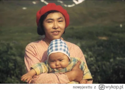 nowyjesttu - Aleucka kobieta z Alaski z dzieckiem, 1944r.
Aleuci to rdenna ludność za...