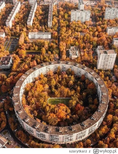 szarytkarz - @Corvus_Frugilagus: "Budynek ten znajduje się w dzielnicy Oczakowo-Matwi...