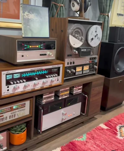 dzieju41 - Po 40 latach grania u mnie, czas zmienić sprzęt na jakiś nowoczesny.
#audi...