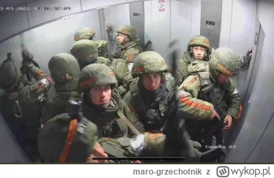 maro-grzechotnik - Minął już rok, a ci dalej siedzą w tej windzie ( ͡° ͜ʖ ͡°) #ukrain...