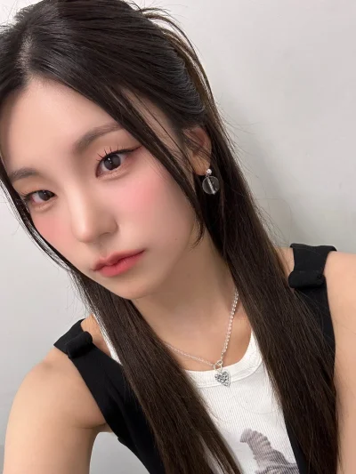 Tsuoiden - #koreanka #yeji #itzy