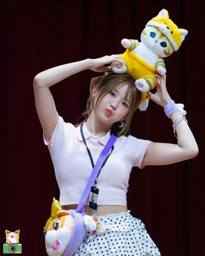 XKHYCCB2dX - #koreanka #hayoung #fromis9