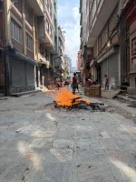 krystse - #nepal #protest #swiat

jest tu już środek nocy i chyba trochę spokojniej b...