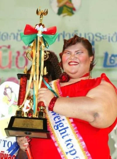 stefan_pmp - W Wietnamie odbywa się coroczny konkurs piękności „Miss Elephant”. Uczes...