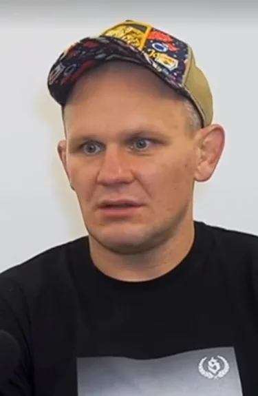 Tunhan - @eurphie: 
przeciez ta nazwa byla przed zgloszeniem jego kanalu xd