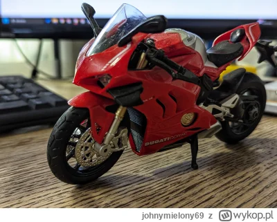 johnymielony69 - Niech ten sezon się w końcu zacznie ヽ( ͠°෴ °)ﾉ
#pracbaza #korposwiat...