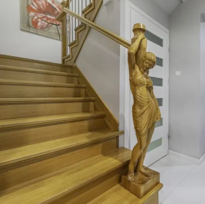 duzy_krotki - Takie wejście na schody to ja rozumiem.

#nieruchomosci